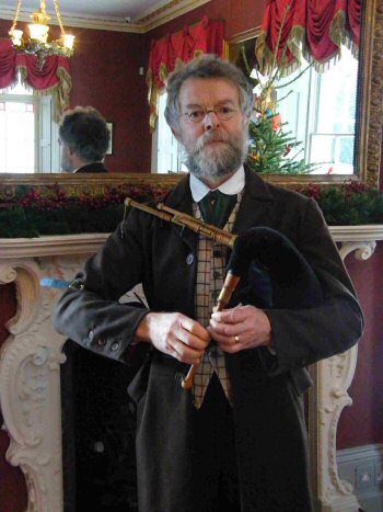 Richard York with Northumbrian Smallpipes